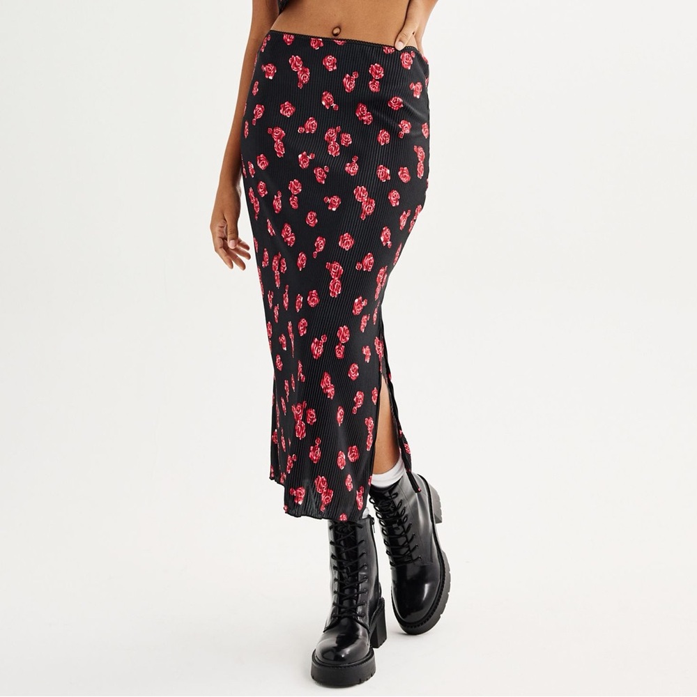Live To Be Spoiled Plisse Midi Skirt
